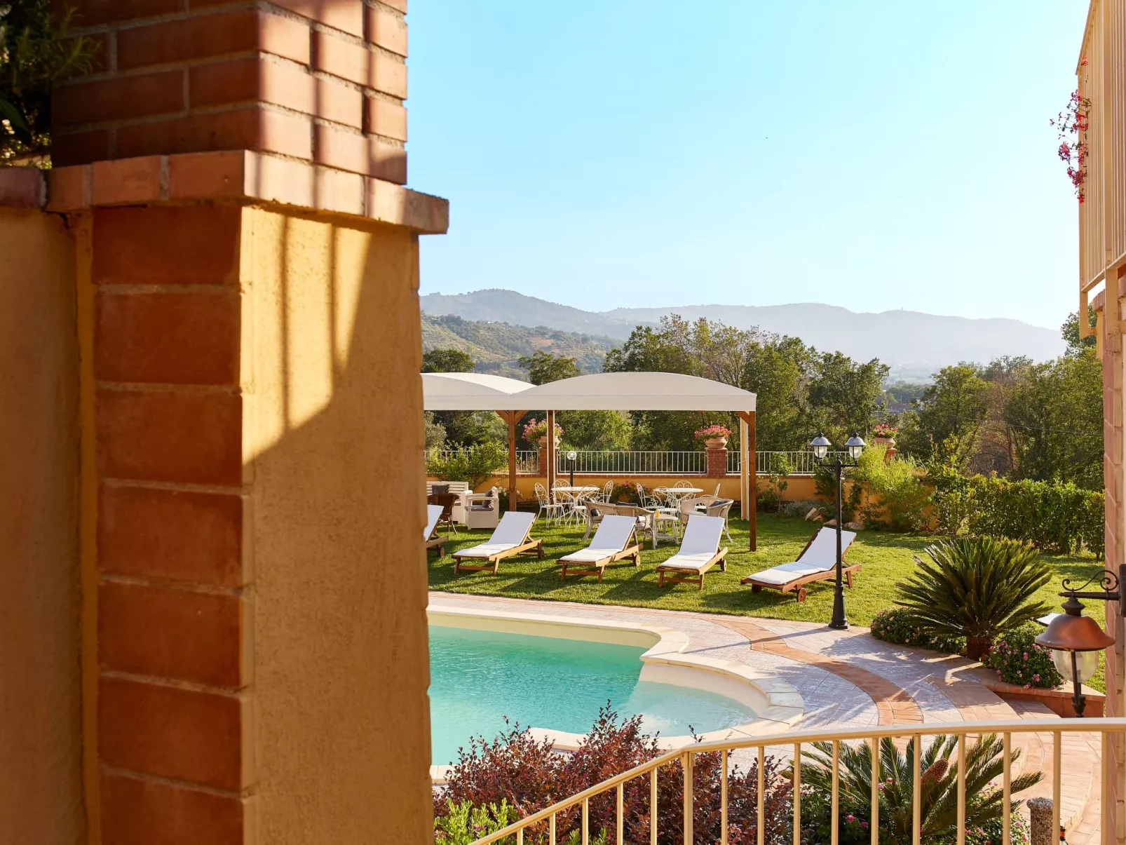 LandHausFelicia - Giglio