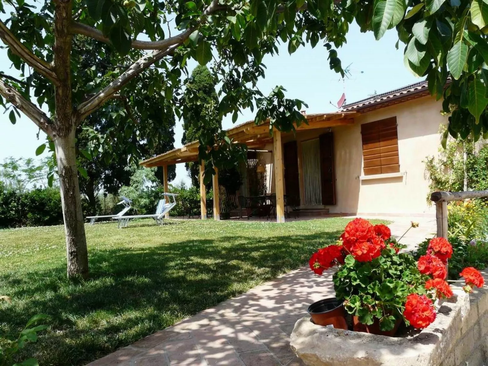 Melo Peperosa' Wohnung mit Terrasse-Draußen