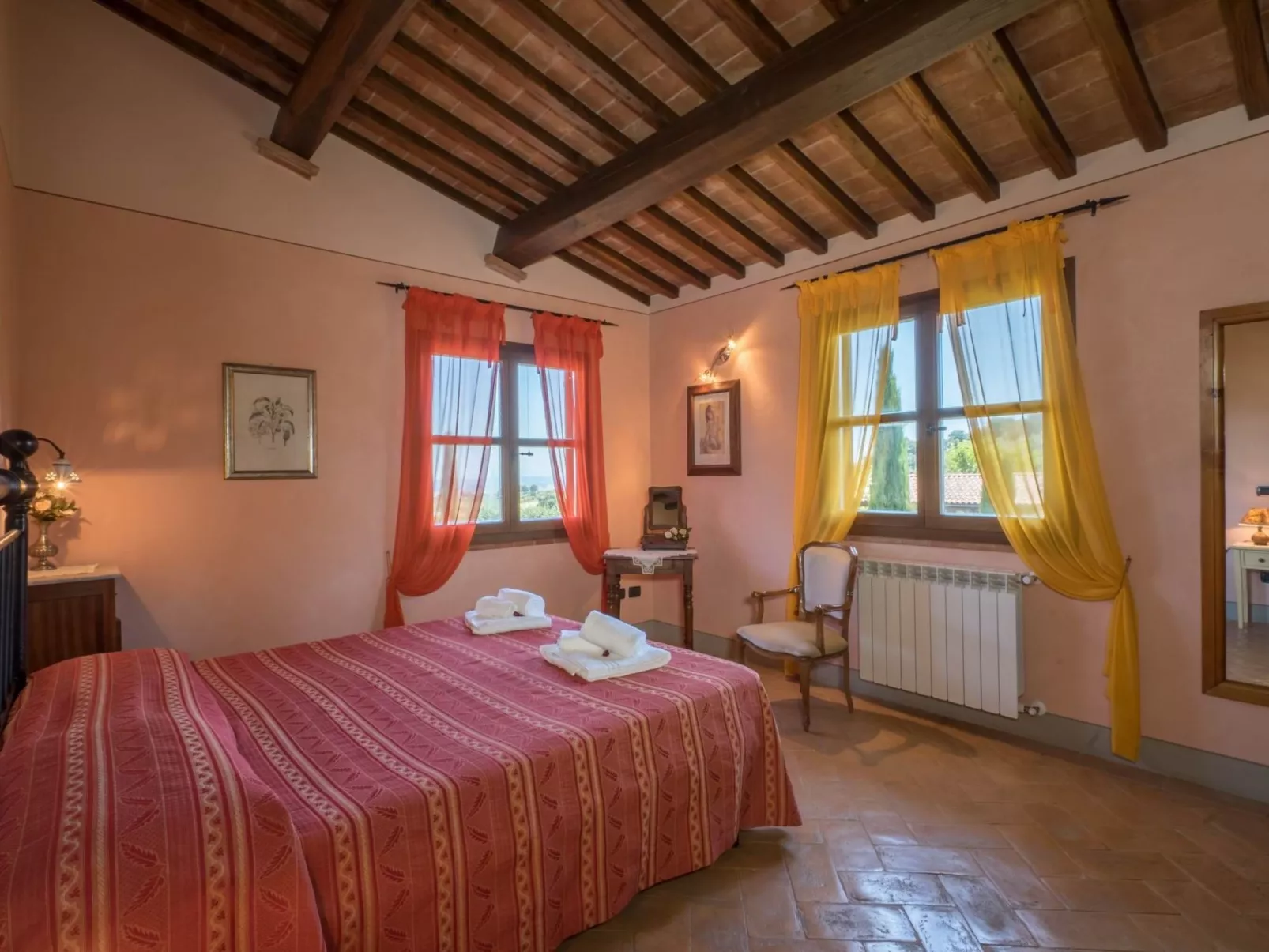 Villa 'Villa Colli' mit eigenem Pool-Dedans