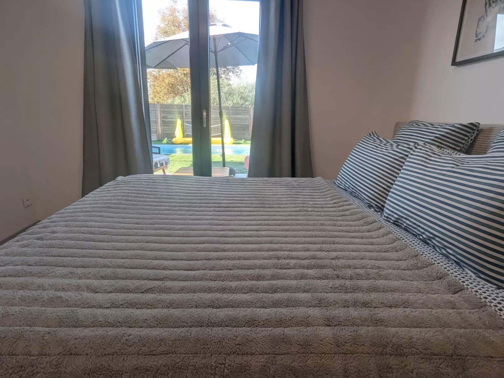 Luxuriöse Wohnung mit beheiztem Pool und private-Drinnen