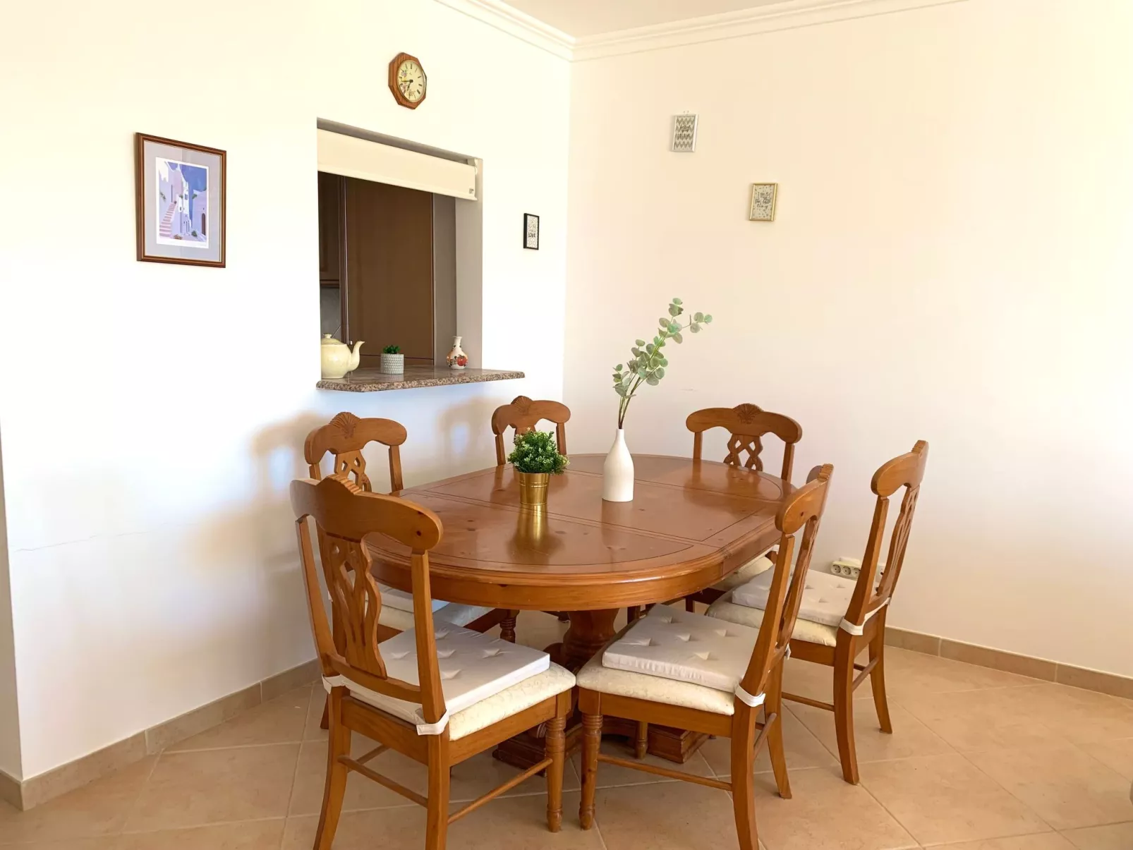 Wohnung mit Meerblick , mitten im Zentrum von Luz-Drinnen