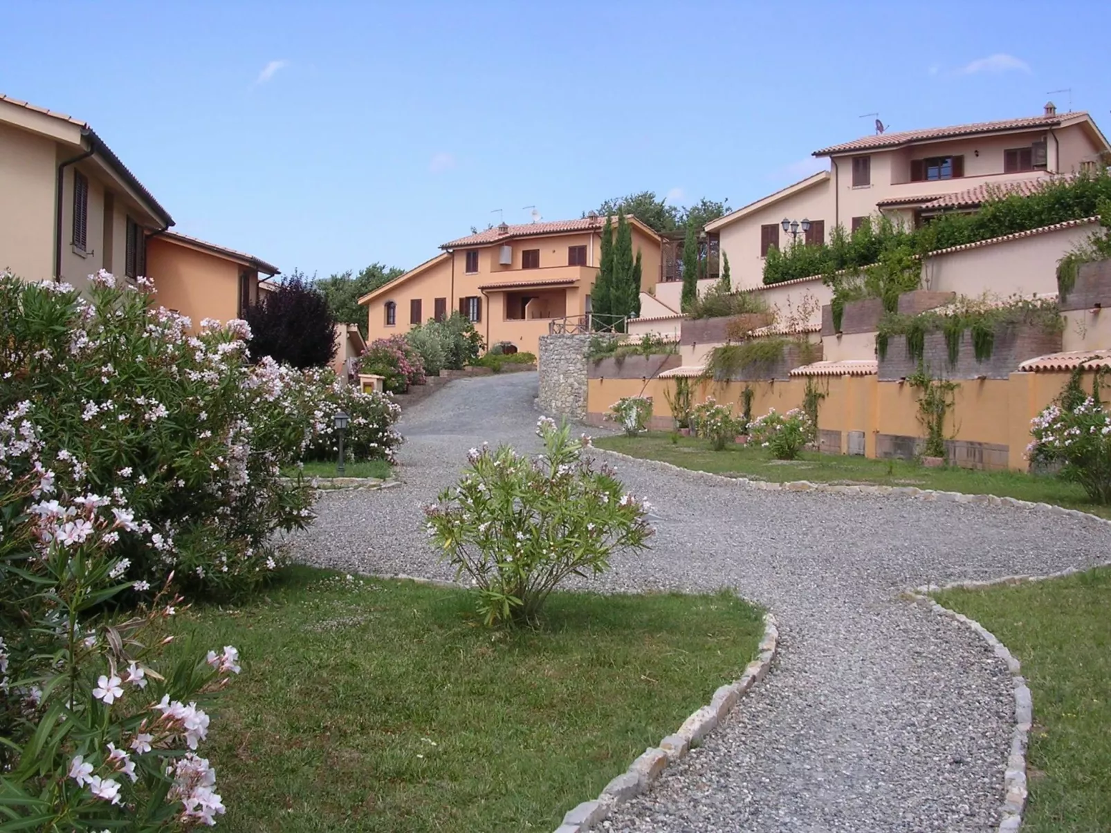 "Pieve pomaia Trilo5-Outside