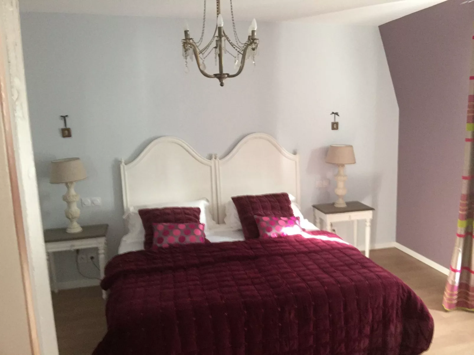 Cottage de la tour duplex 100m2 mit Pool Azay le rideau-Drinnen