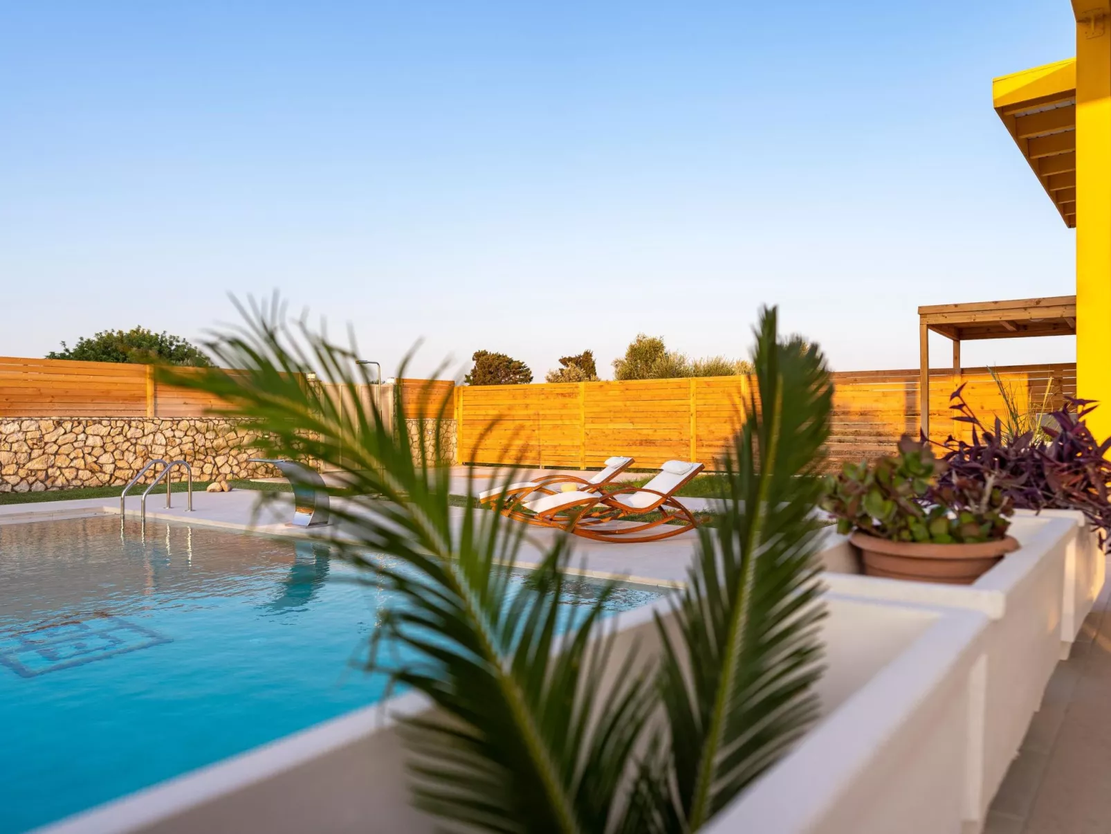 Schöne Ferienvilla Ilios-Image-tags.info