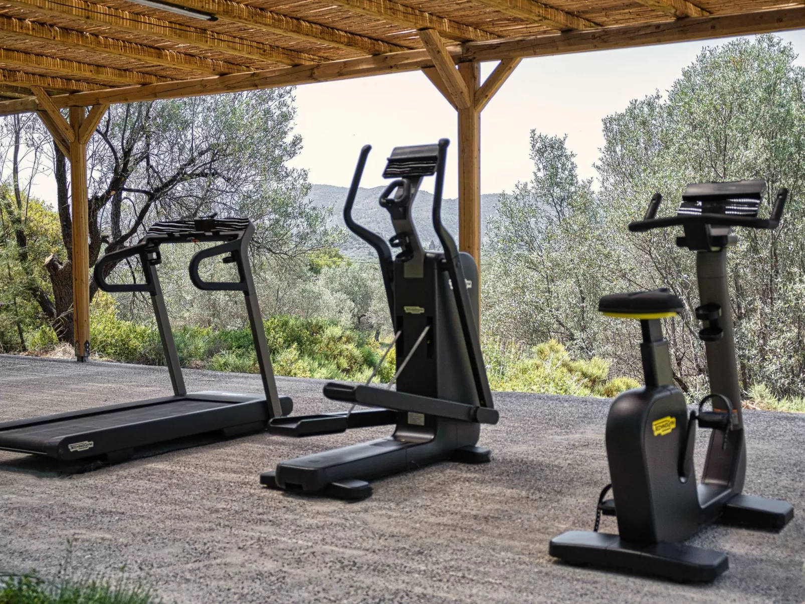 Massari Hills-Artes-Dehors