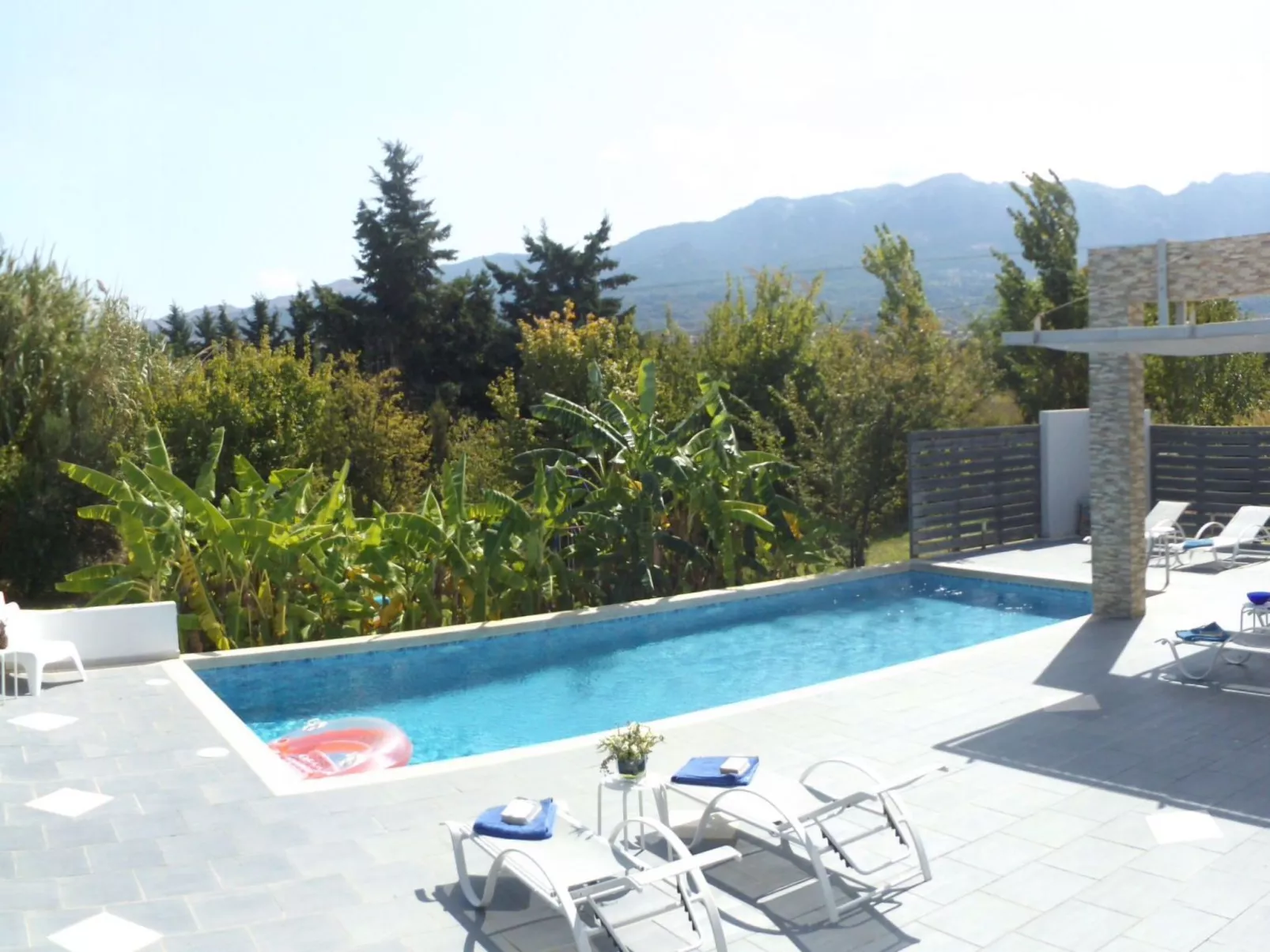 Villa "Xenos" mit Blick auf das Wasser-Outside