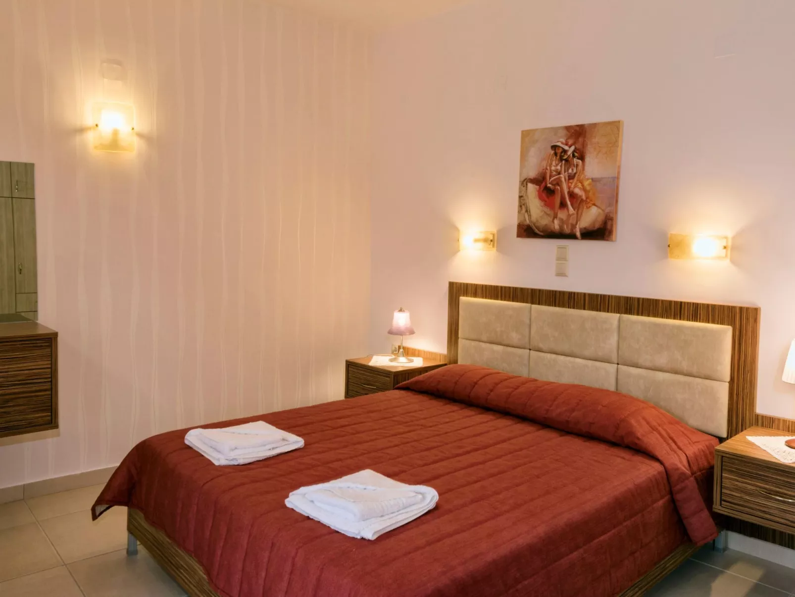 Familienvilla mit privatem Pool, Spielplatz und BBQ-Inside