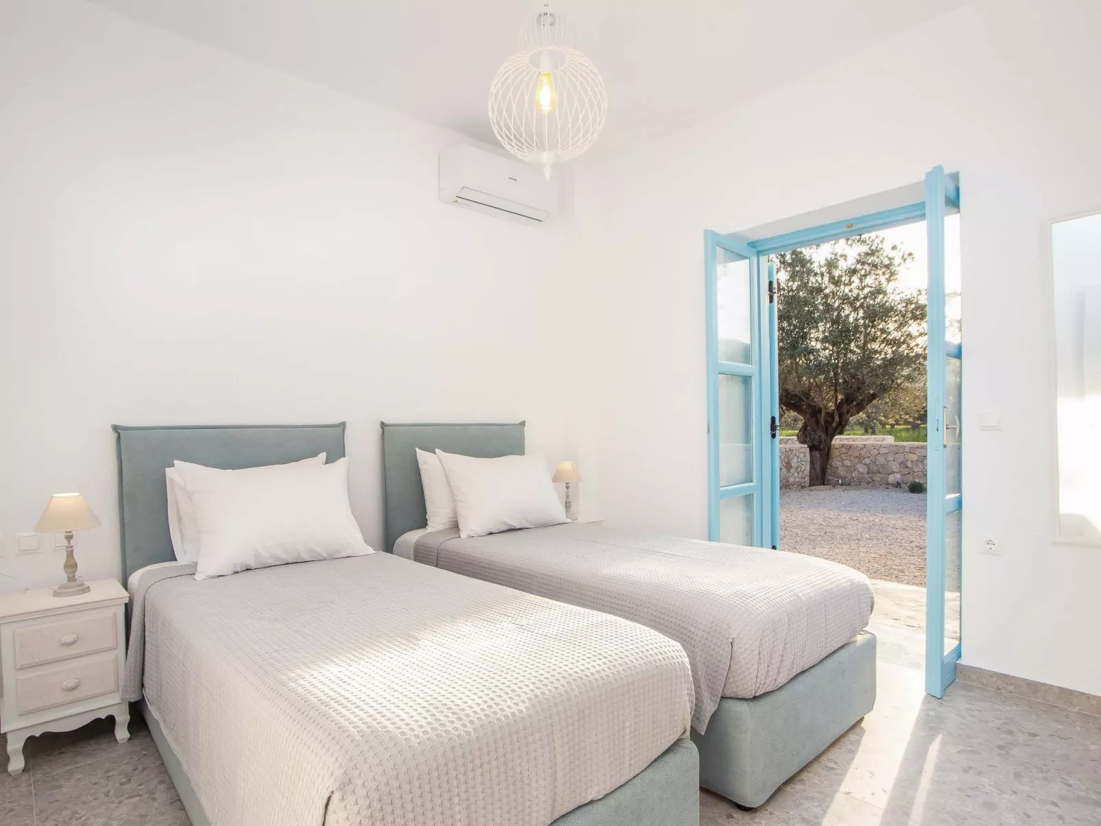 Kalathos Dream - Weißer Traum-Dedans