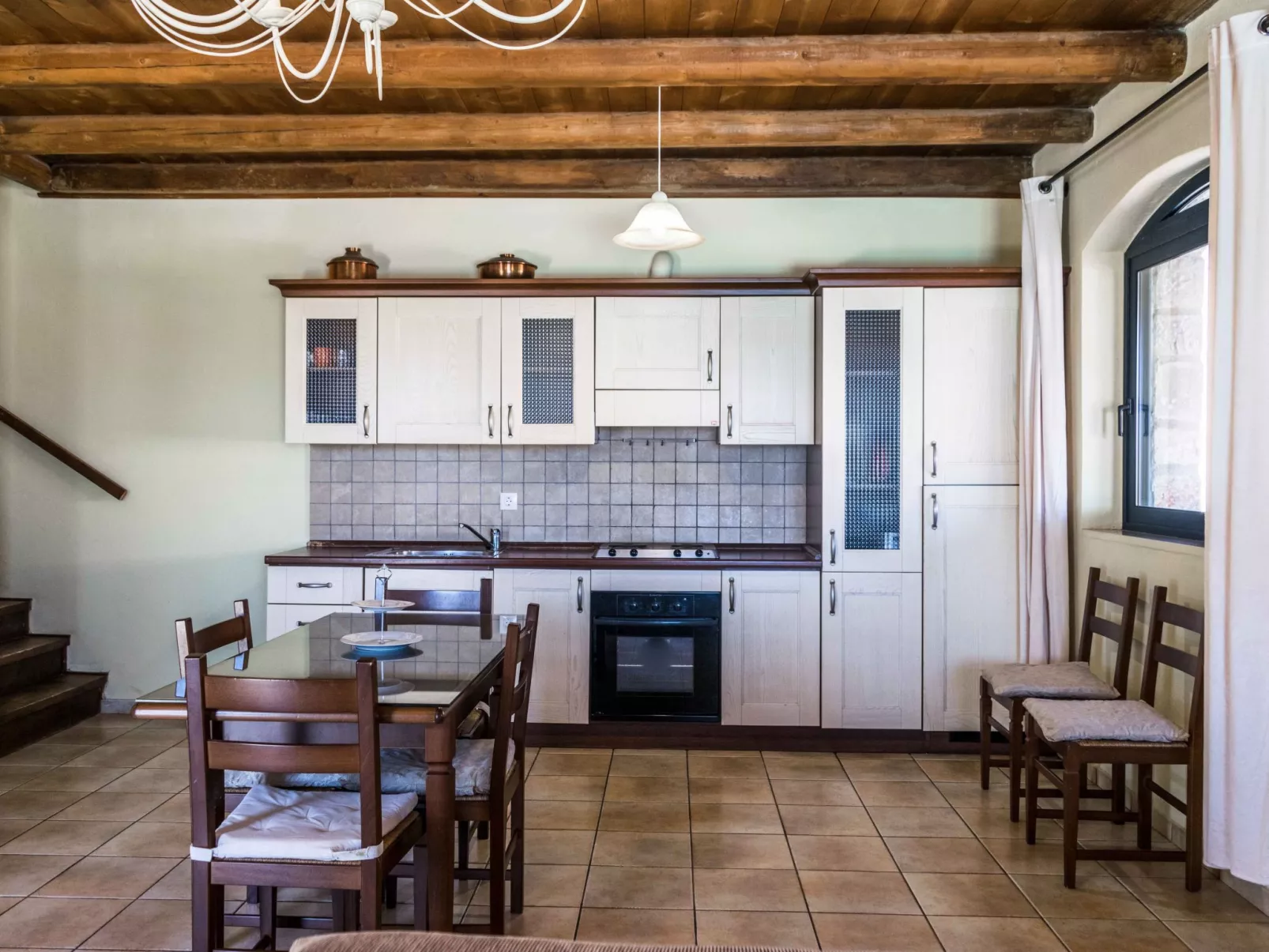 Niriides Villas_ Liagori_ 2-Schlafzimmer privater Pool-Dedans