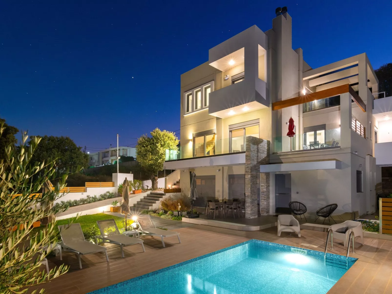 Schöne Pool-Villa Terpsis-Dehors