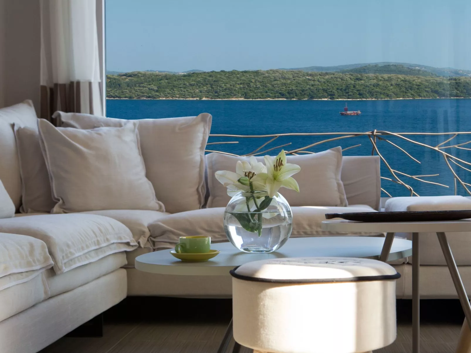 Für 6 Personen und 1 Kind in Perigiali