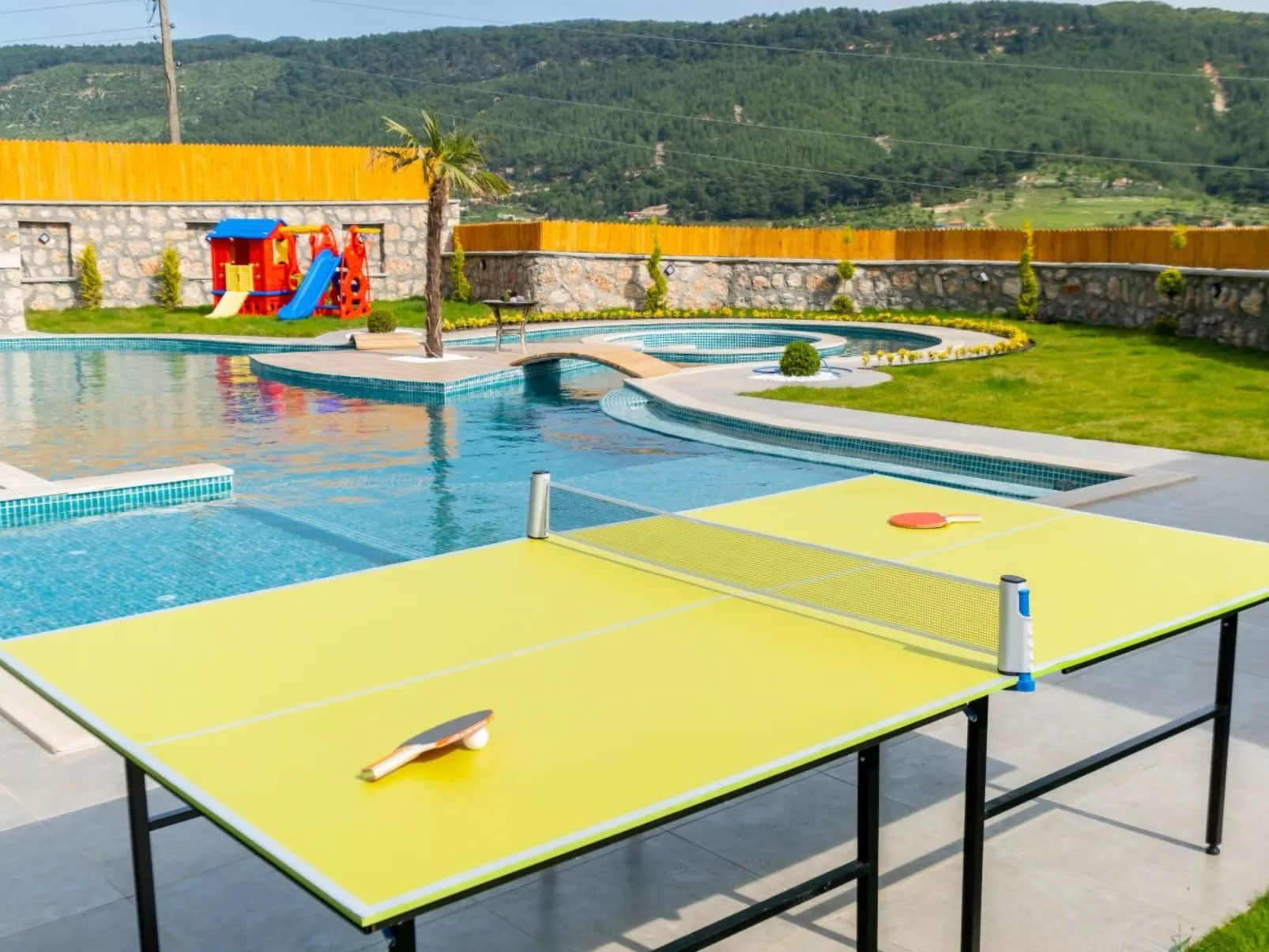 Villa Green-Image-tags.info