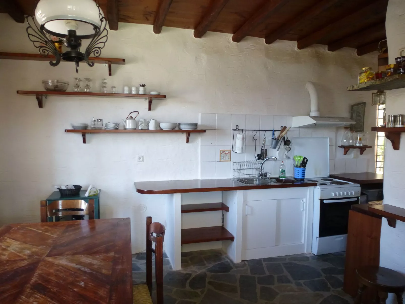 Apollon Paradise-Drinnen