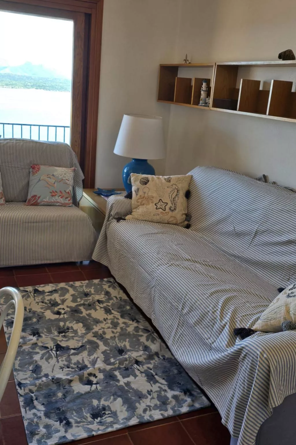 Casetta Ladunia mit Blick aufs Meer-Inside