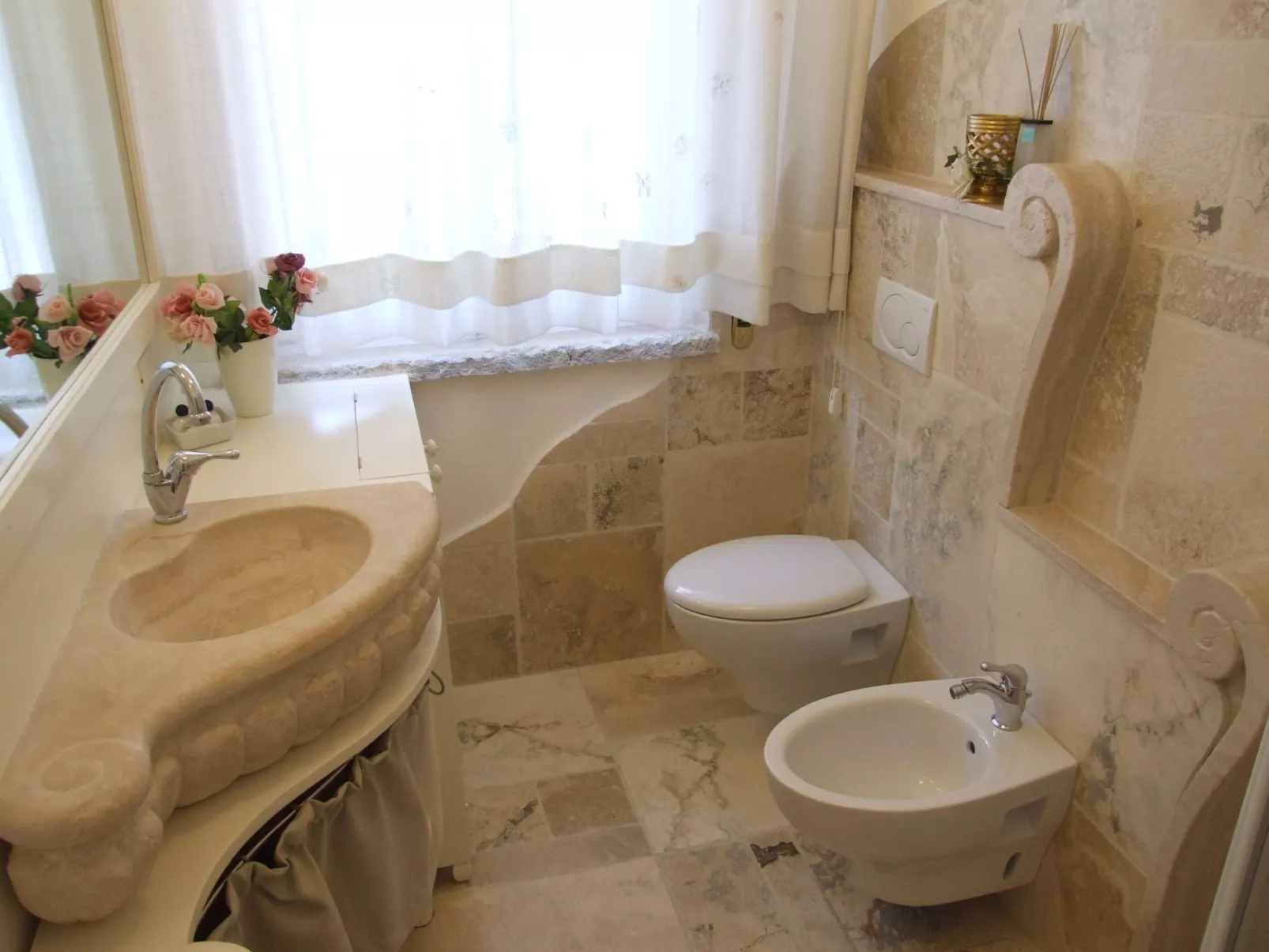 Rododendro von Holiday World-Inside