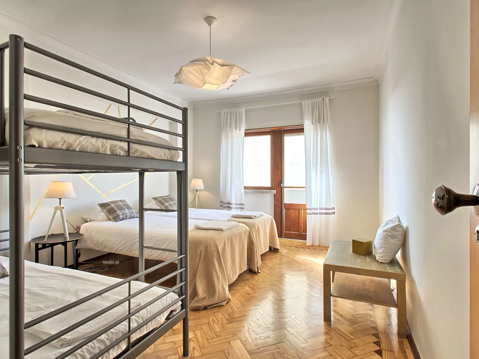 Studio für 17 Personen und 1 Kind in Lissabon-Inside