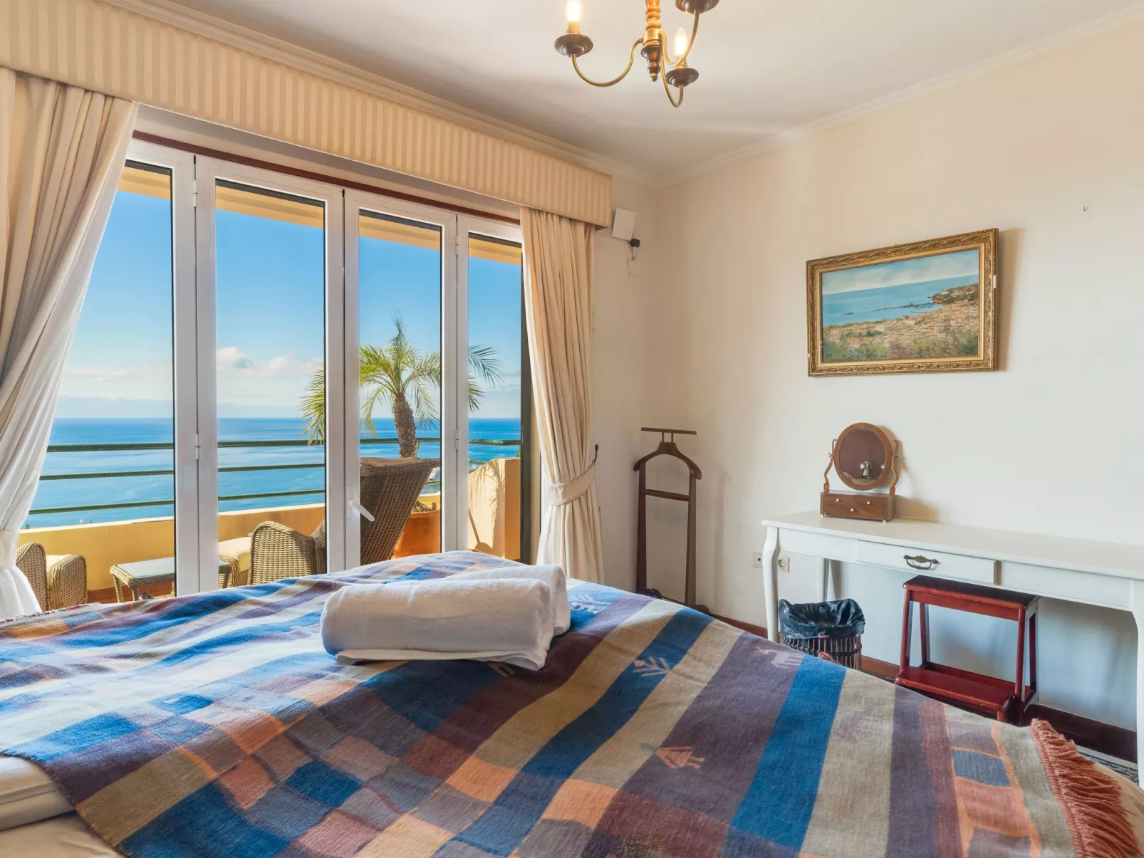 Villa Bom Sucesso bei Holiday Rental Madeira-Dedans