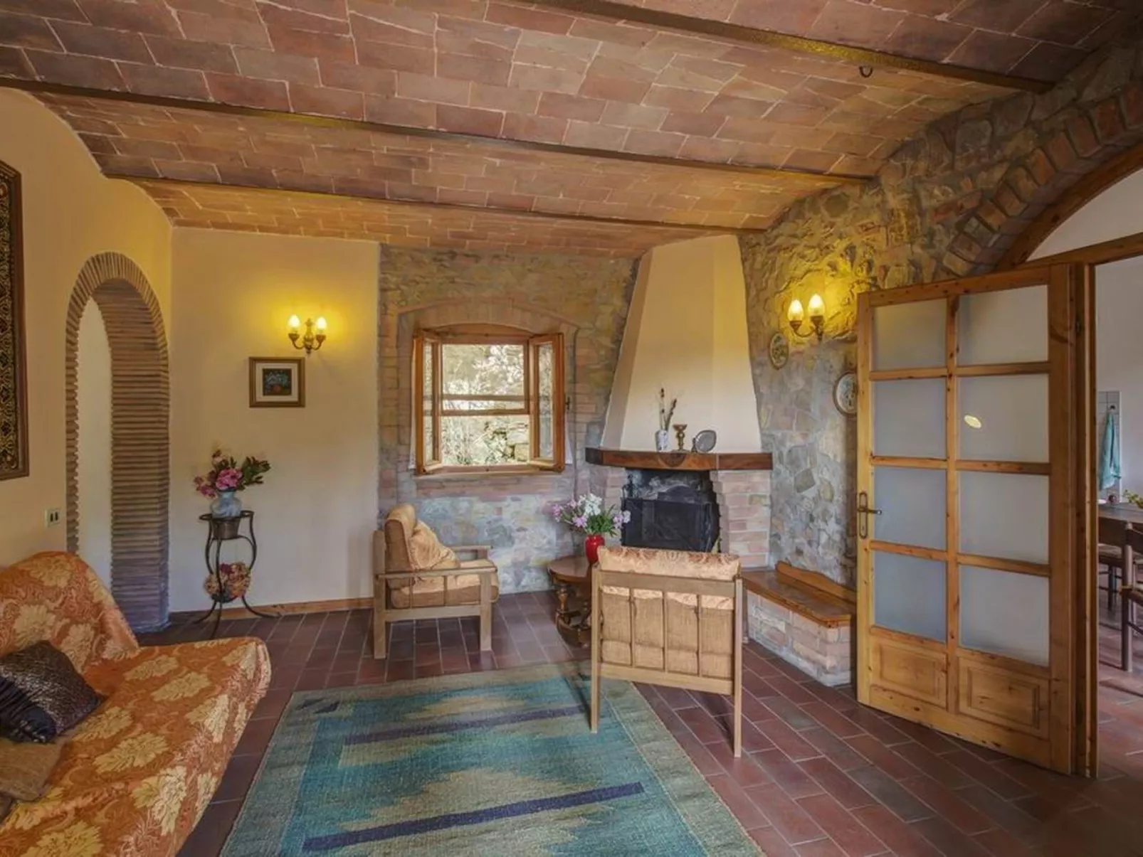 Michele Leccino' Wohnung mit Schwimmbad-Dedans