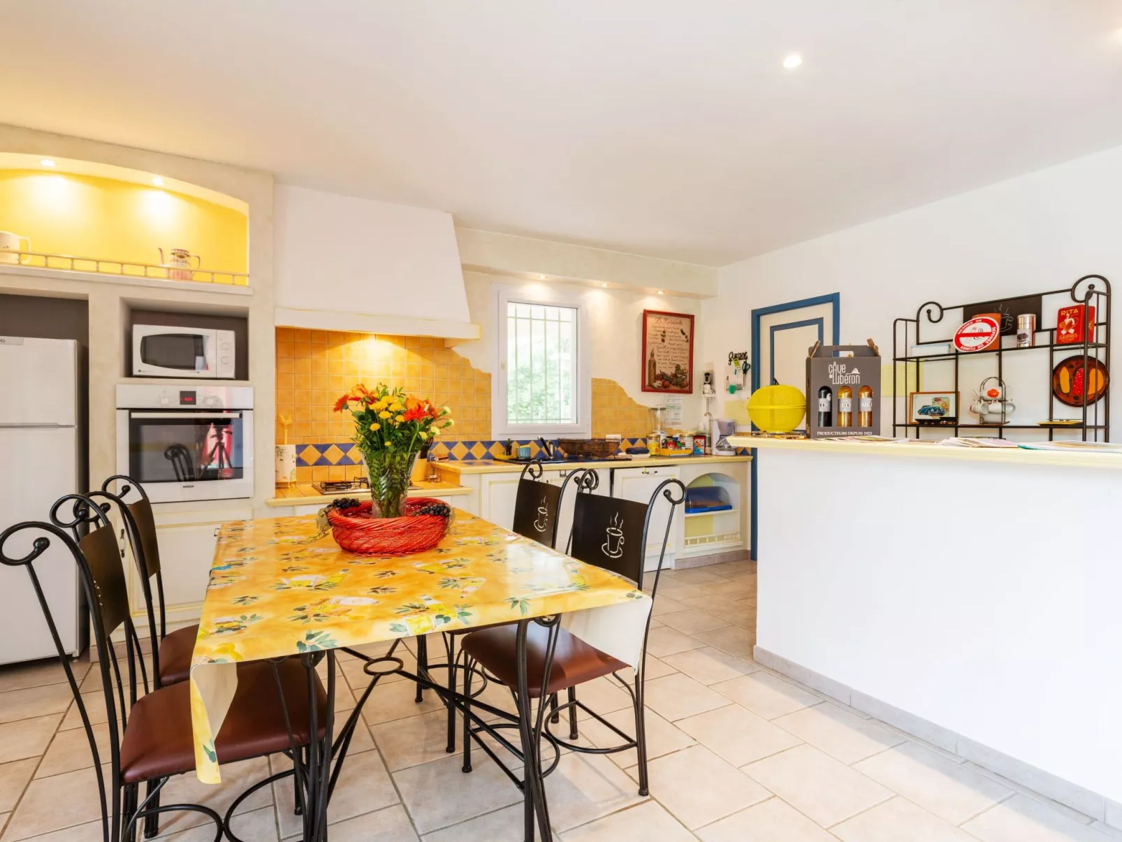 Die Gîtes de Bel-Air im Luberon in der Provence-Drinnen