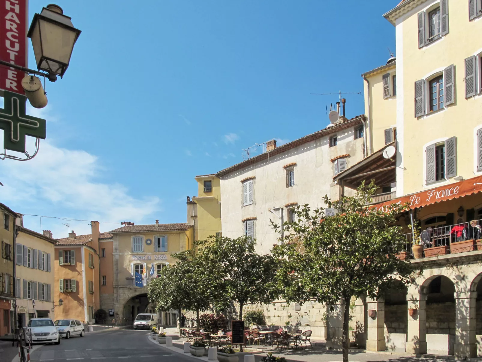 "Meline" mit Aussicht-Umgebung