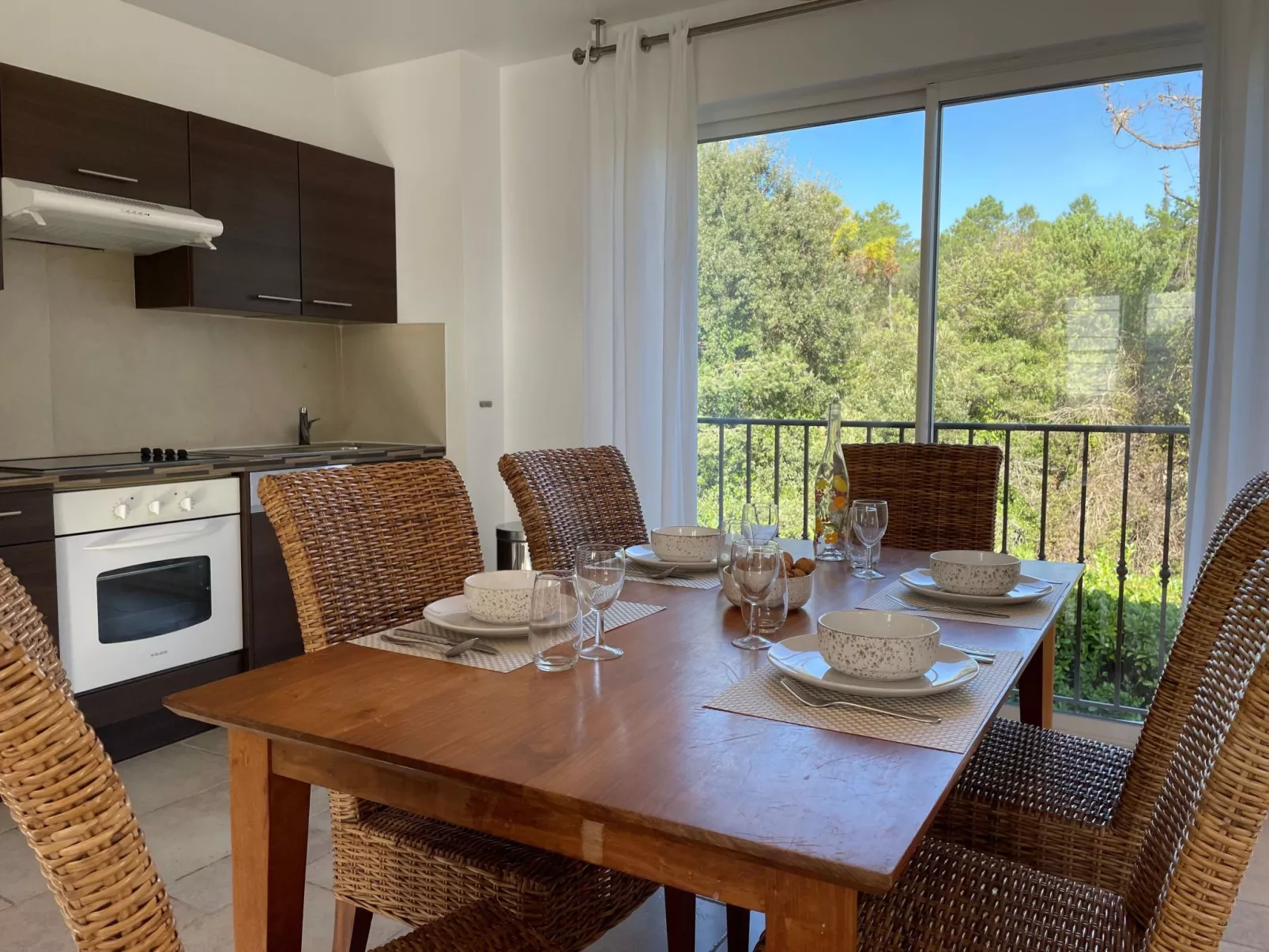 Gemütliche Ferienwohnung mit Pool-Inside