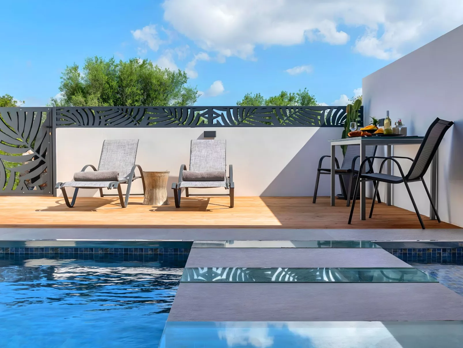 Canes Maxima Suite Privater Pool-Dedans