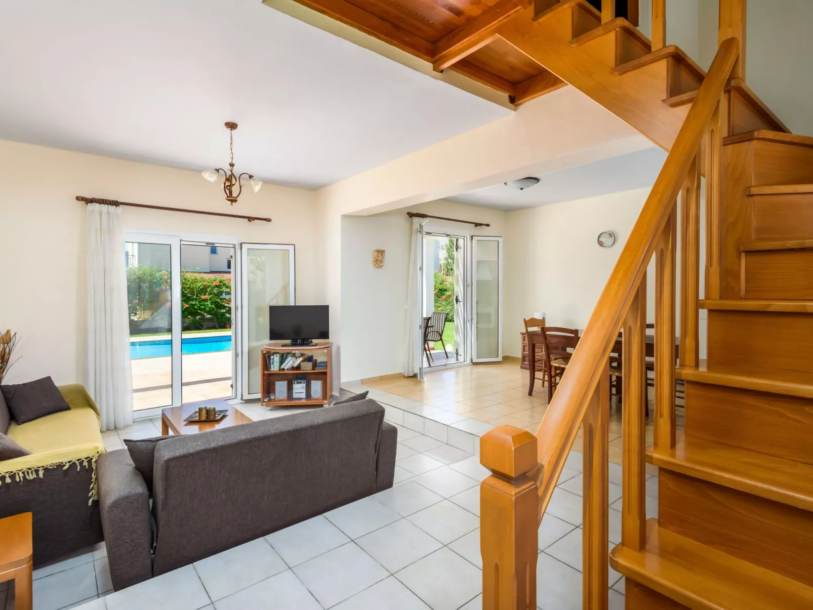 Apollo Classico Villa bei Kolympia Dorf-Dedans