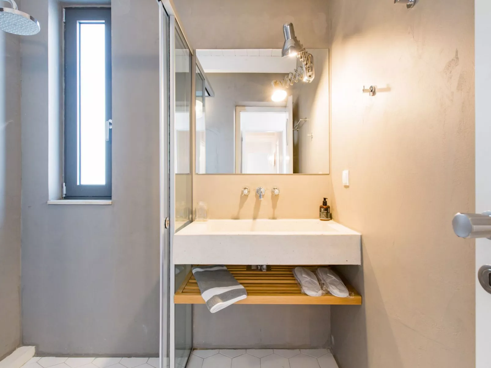 Ferienvilla mit beheiztem Pool und schöner Aussicht-Inside