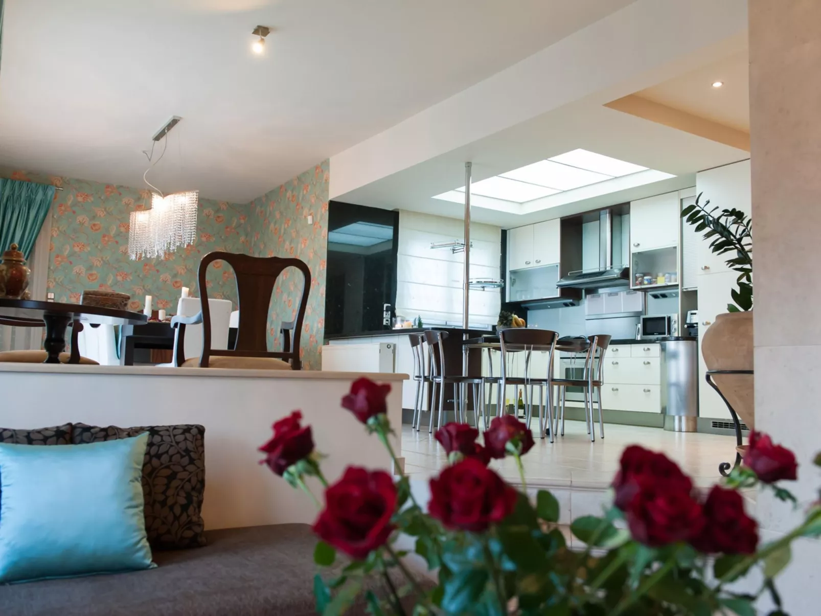 Villa mit Pool, Spielplatz, Pingpong und Grillplatz-Image-tags.info