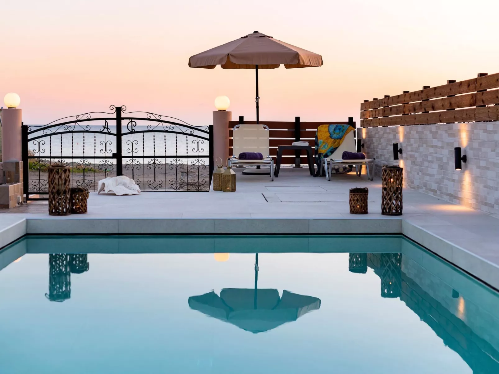 Villa Fay mit privatem Parkplatz in Lardos-Dehors