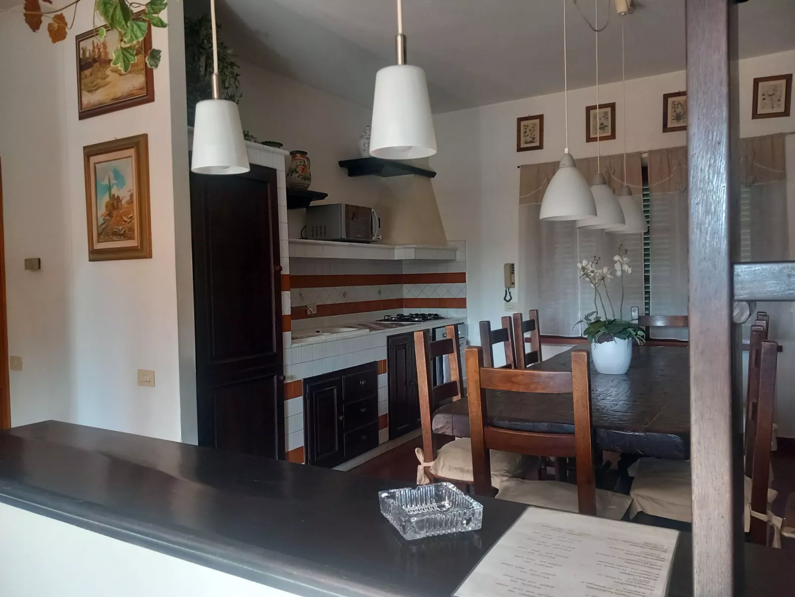 Villa mit privatem überdachbarem Pool-Dedans