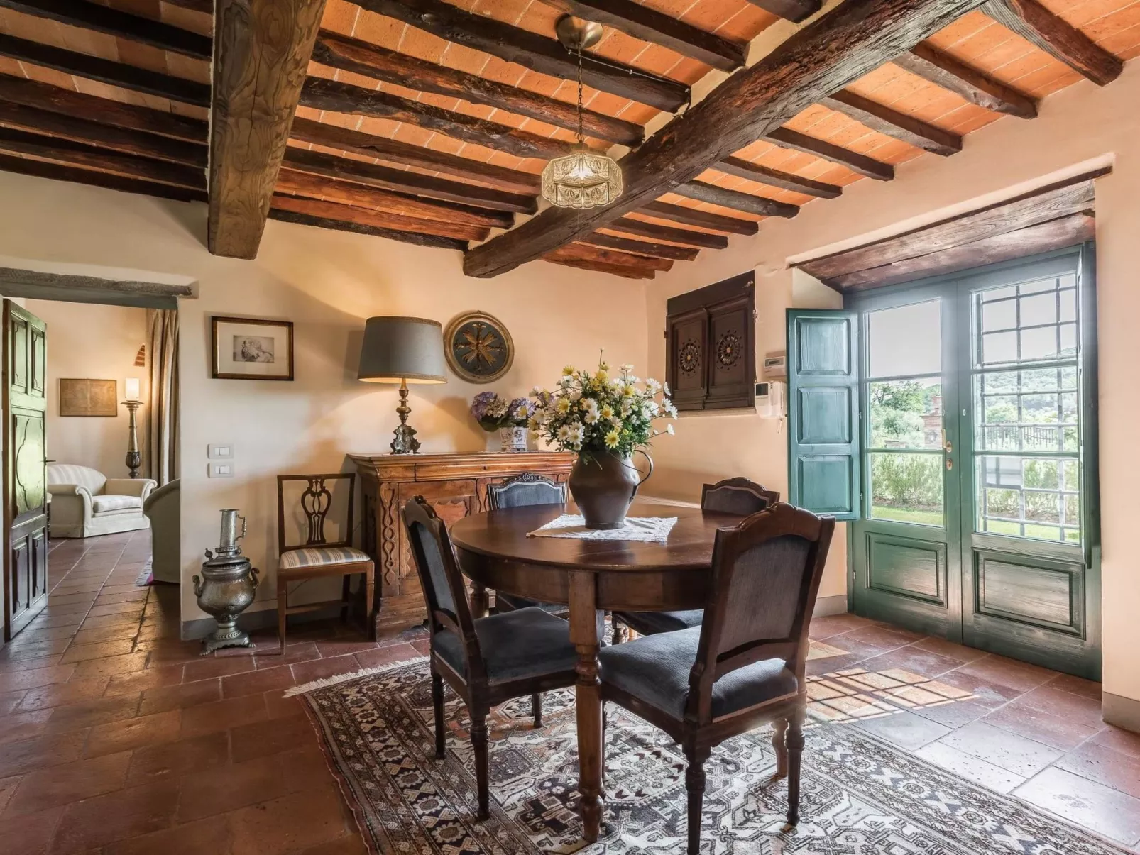 Ferienvilla "Roncovisi" mit Infinity-Pool-Inside