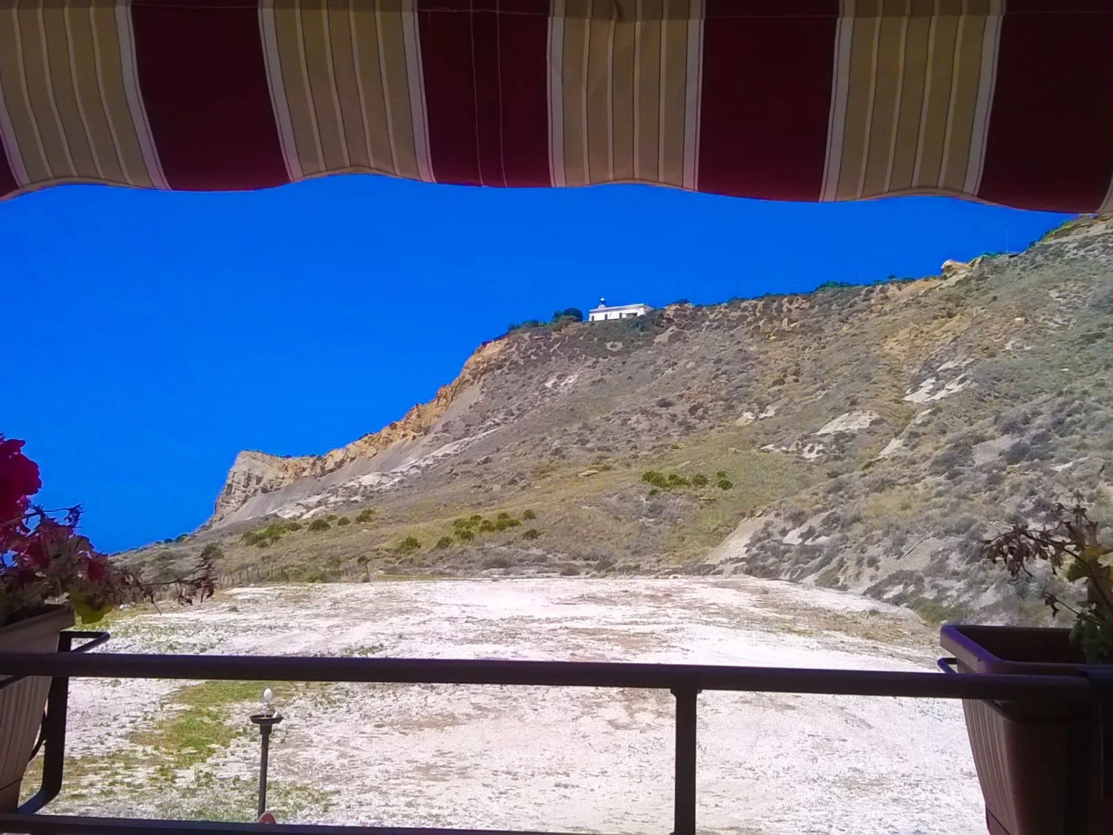 Wohnung an der Scala dei Turchi-Inside