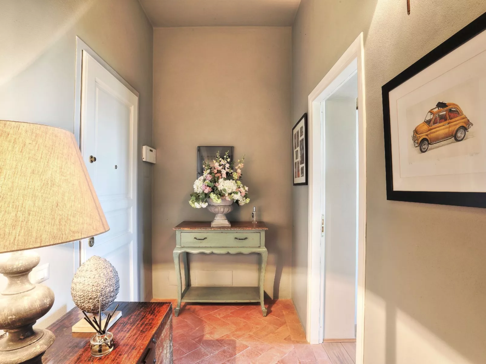 Wohnung La Loggia-Drinnen