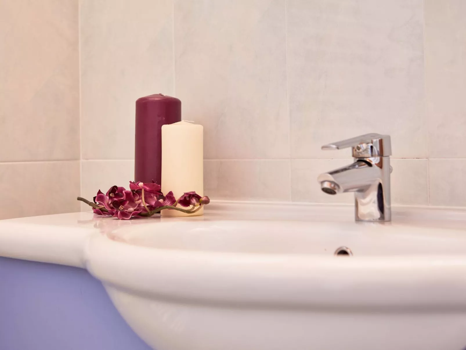 Superior-Dachgeschosszimmer mit großem Balkon BV4-Inside