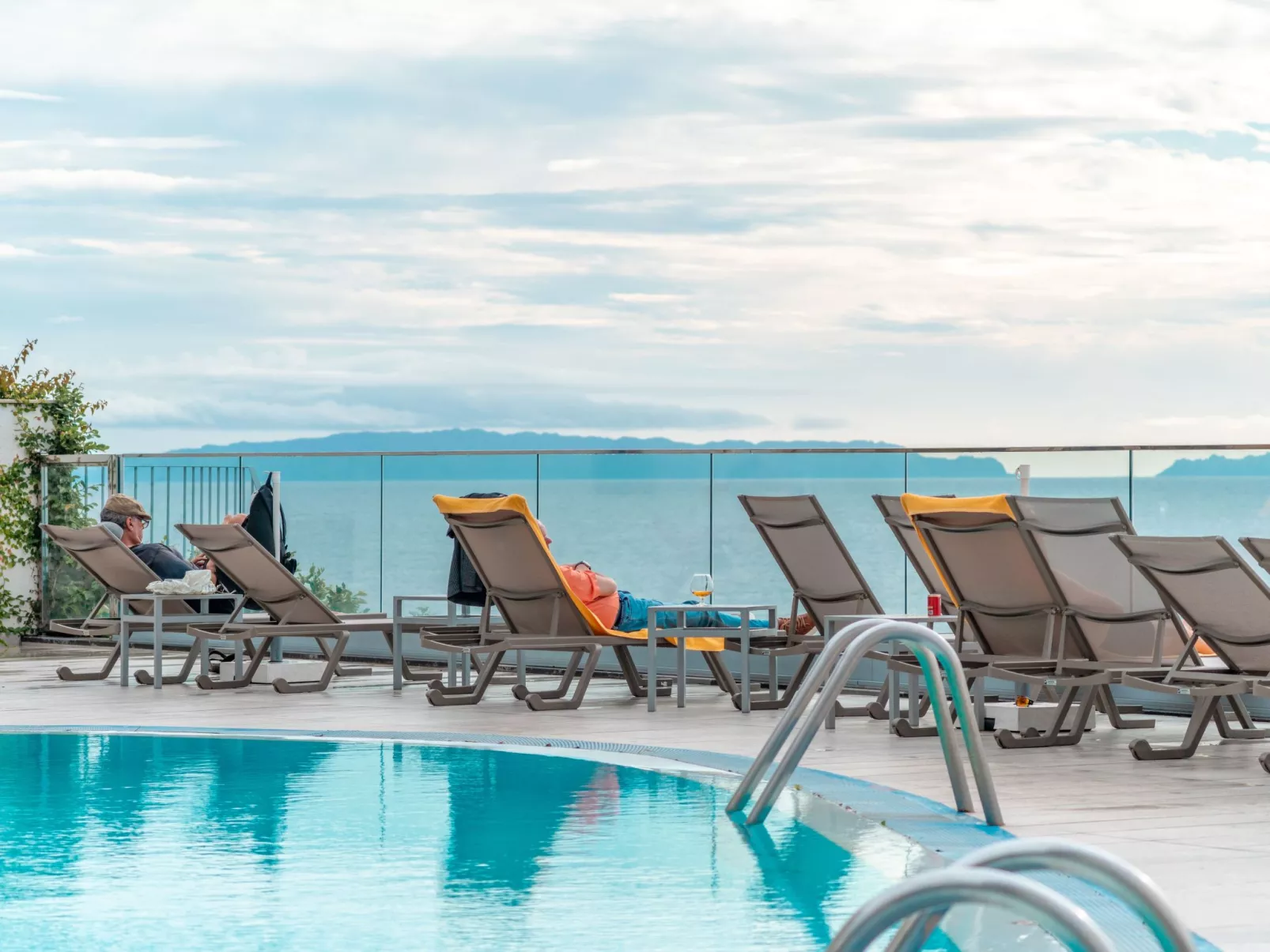 Für 3 Personen ca. 60 m&sup2; in São Martinho, Madeira (Südküste von Madeira)-Image-tags.info