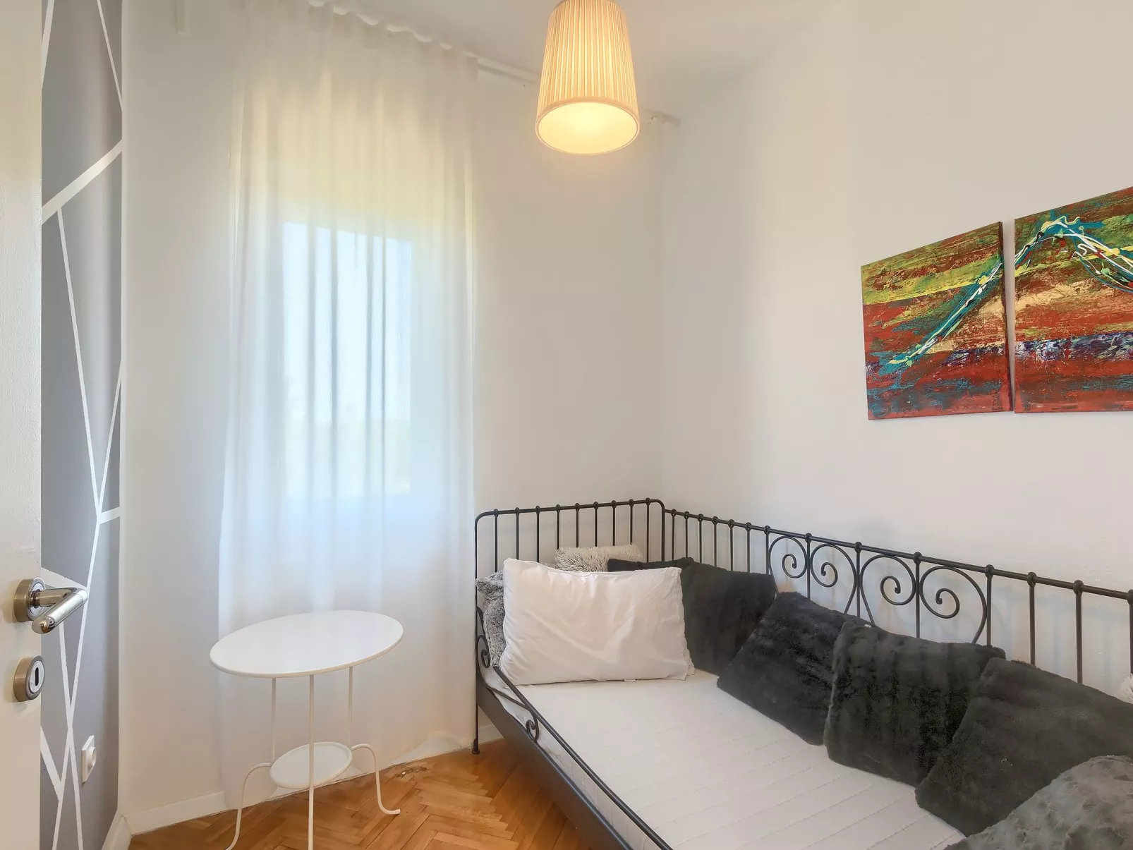 Villa Valbandon-Inside