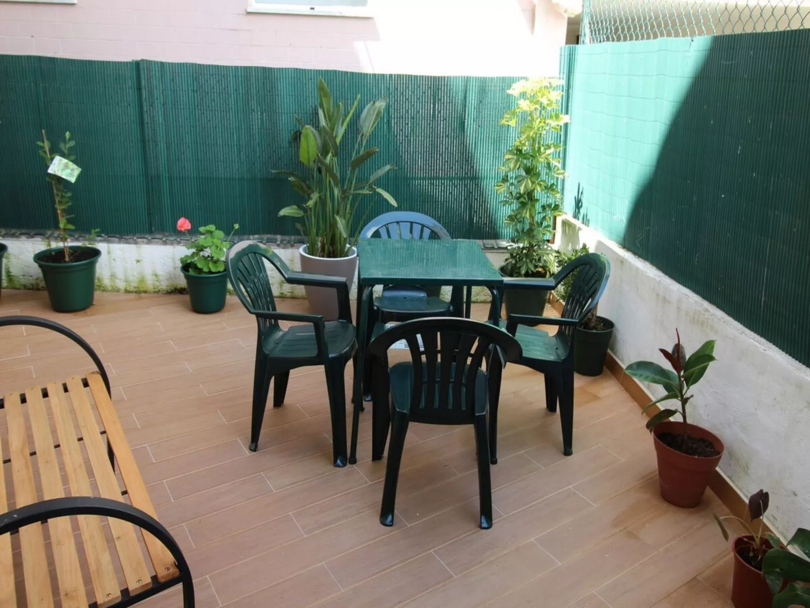 Aveiro Apartment mit Patio-Drinnen