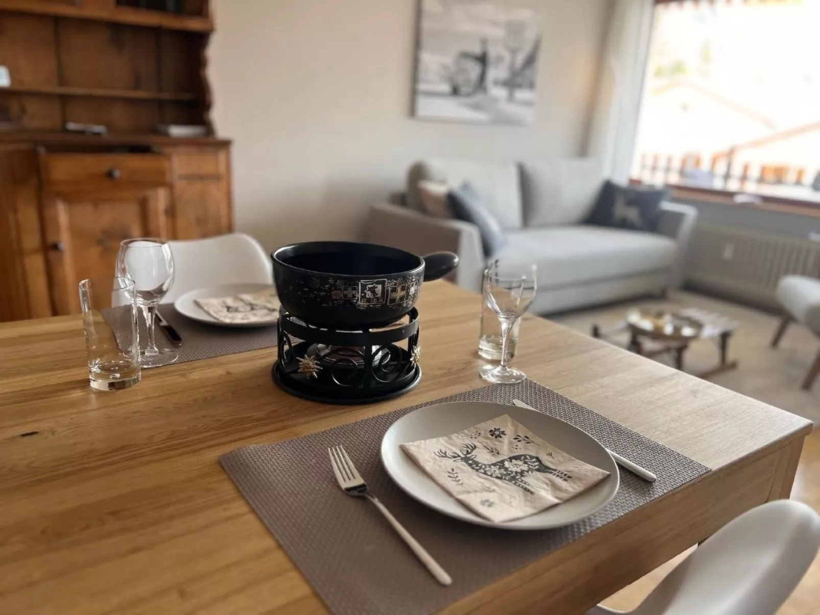 Chesa Villasimius-Dedans