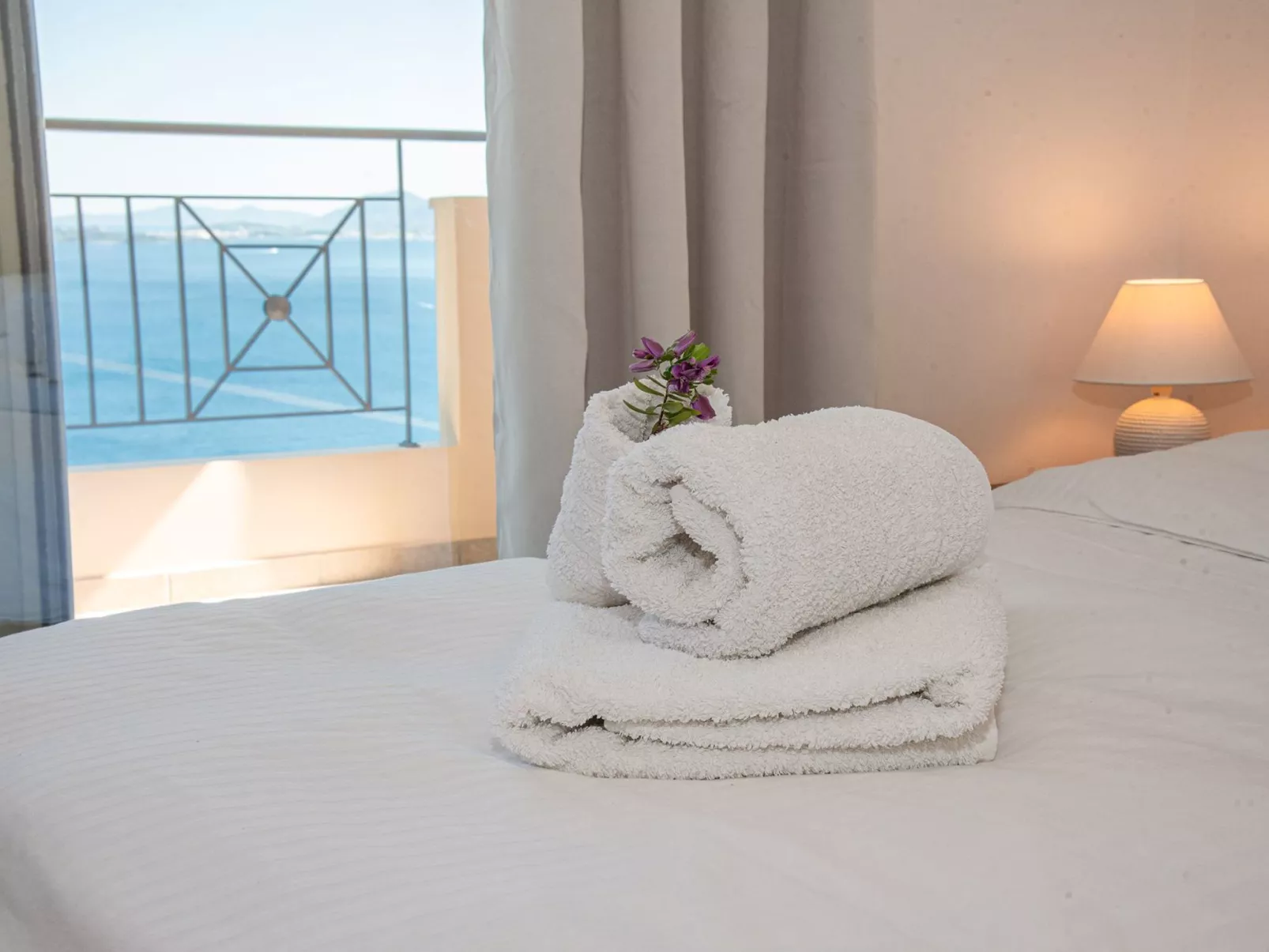 Villa Anthula mit Pool und herrlichem Meerblick-Inside