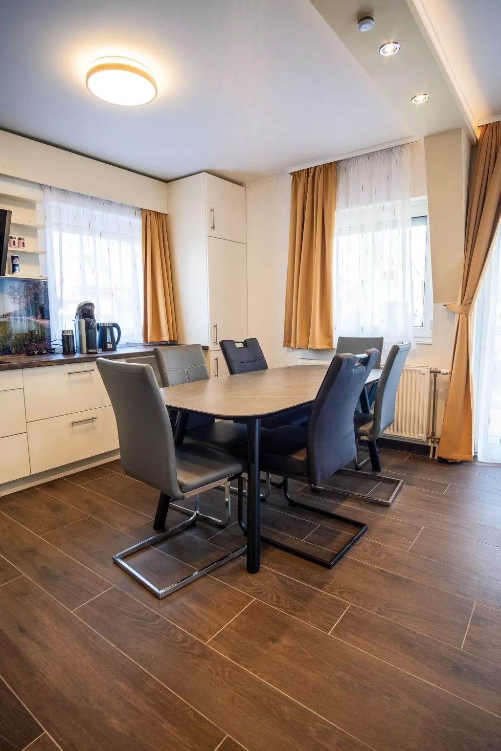 Luxvil apartment-Dedans