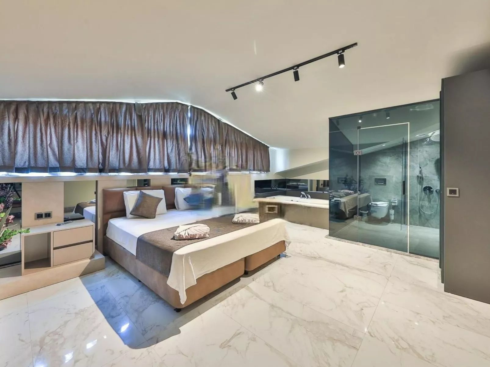 Zentrale in Fethiye-Inside