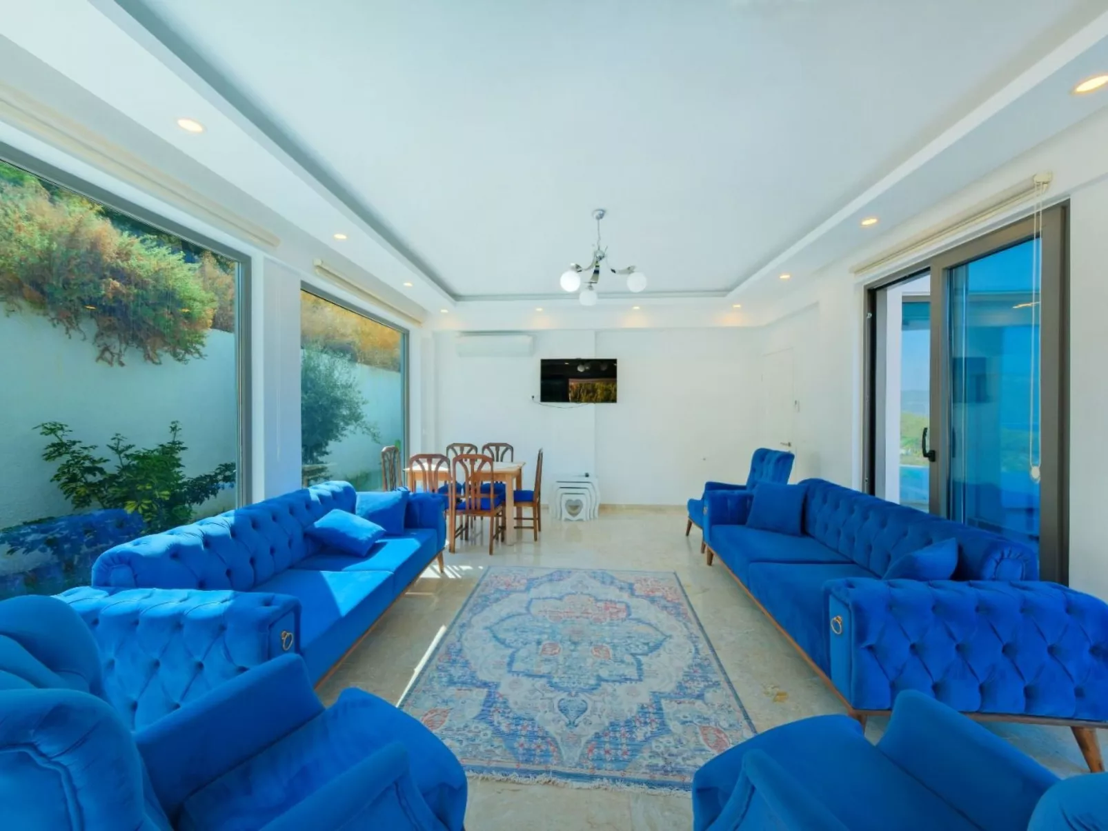 Villa mit unfassbarem Meerblick-Inside