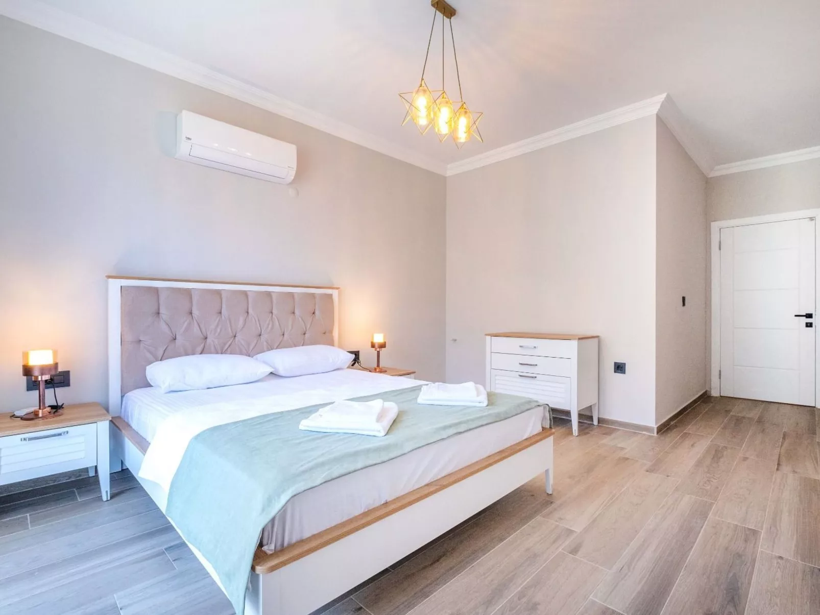 Villa mit Infinity in Fethiye Faralya-Inside