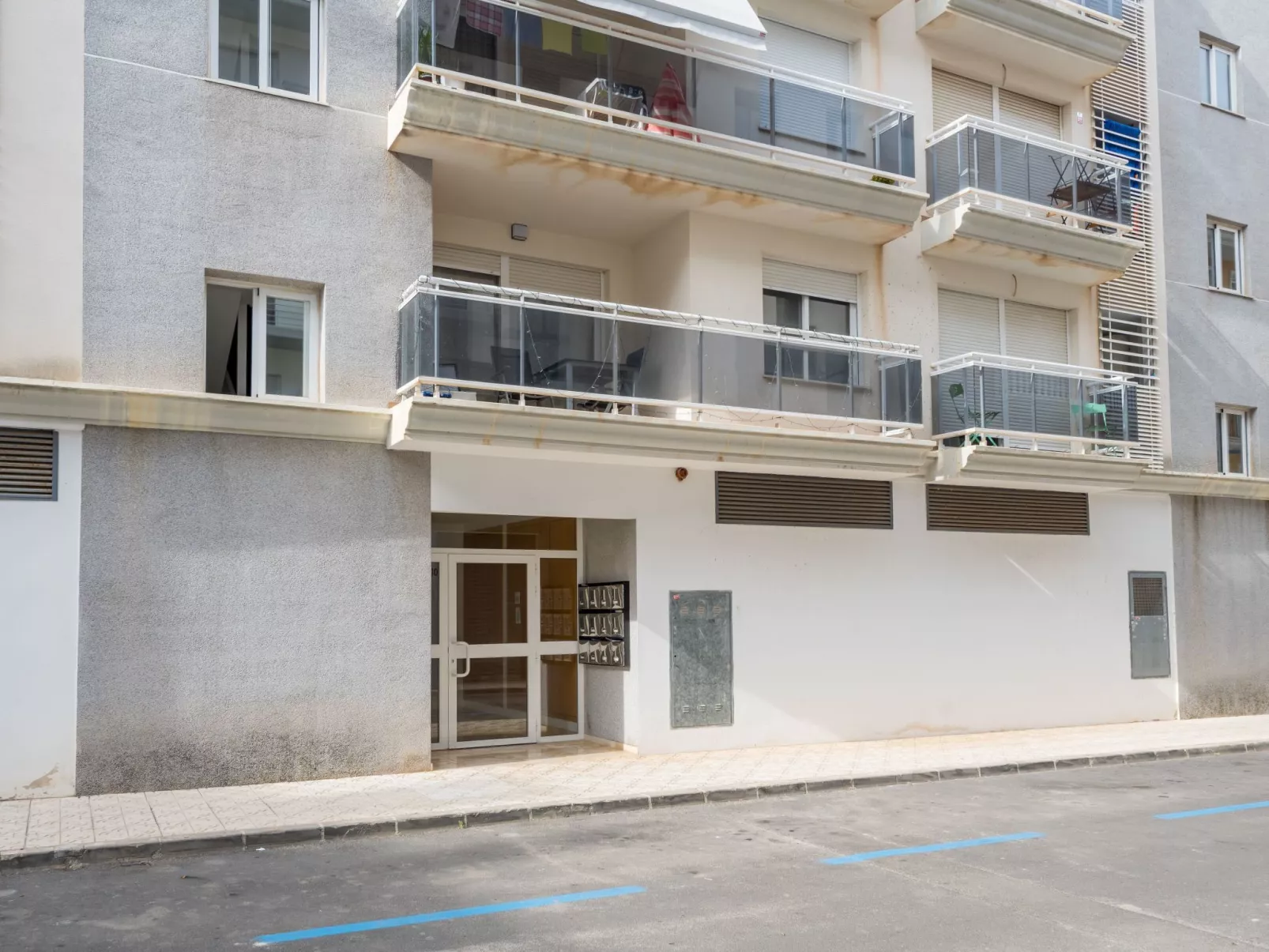 Mestral 4-Image-tags.info