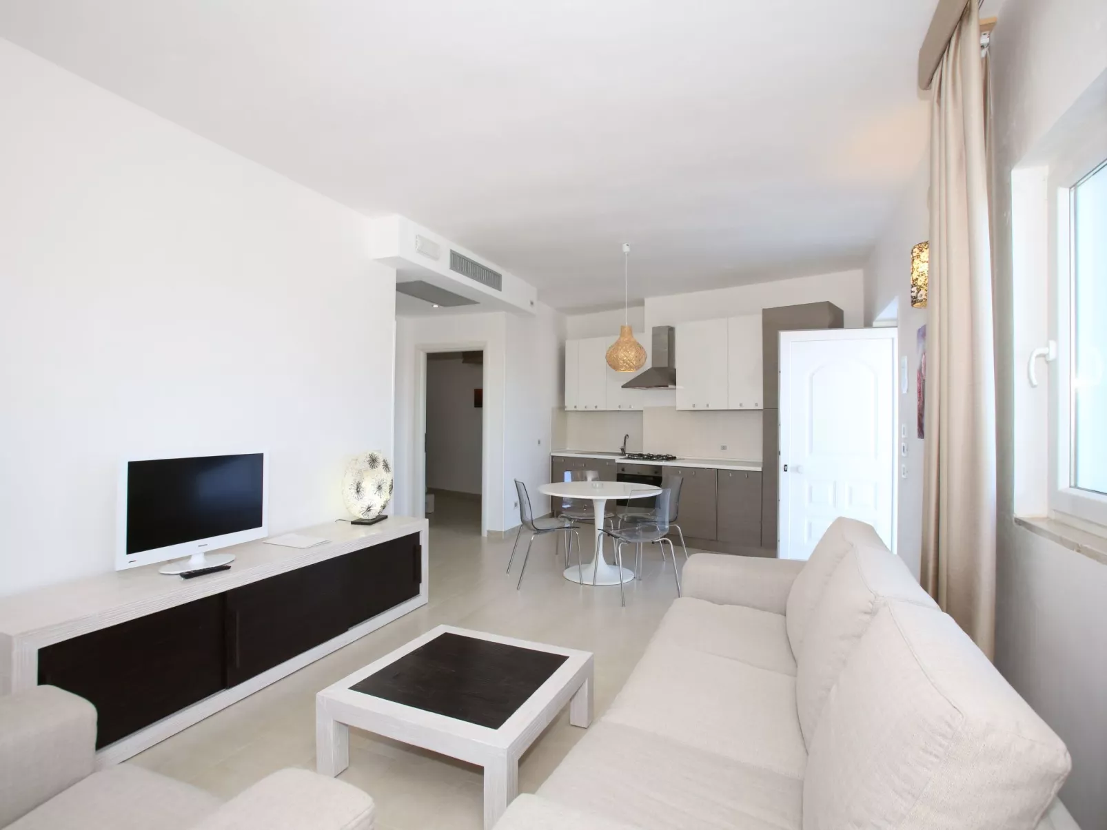 Villa Artemide - piscina panoramica - vista WOW!-Drinnen