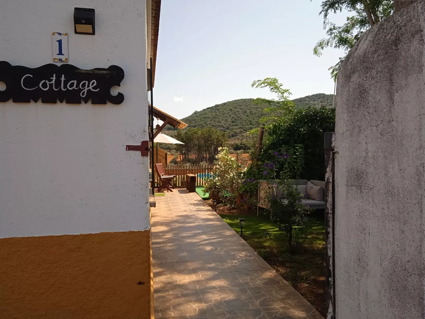 Finca "Cottage" mit gemeinschaftlichem Pool-Image-tags.info