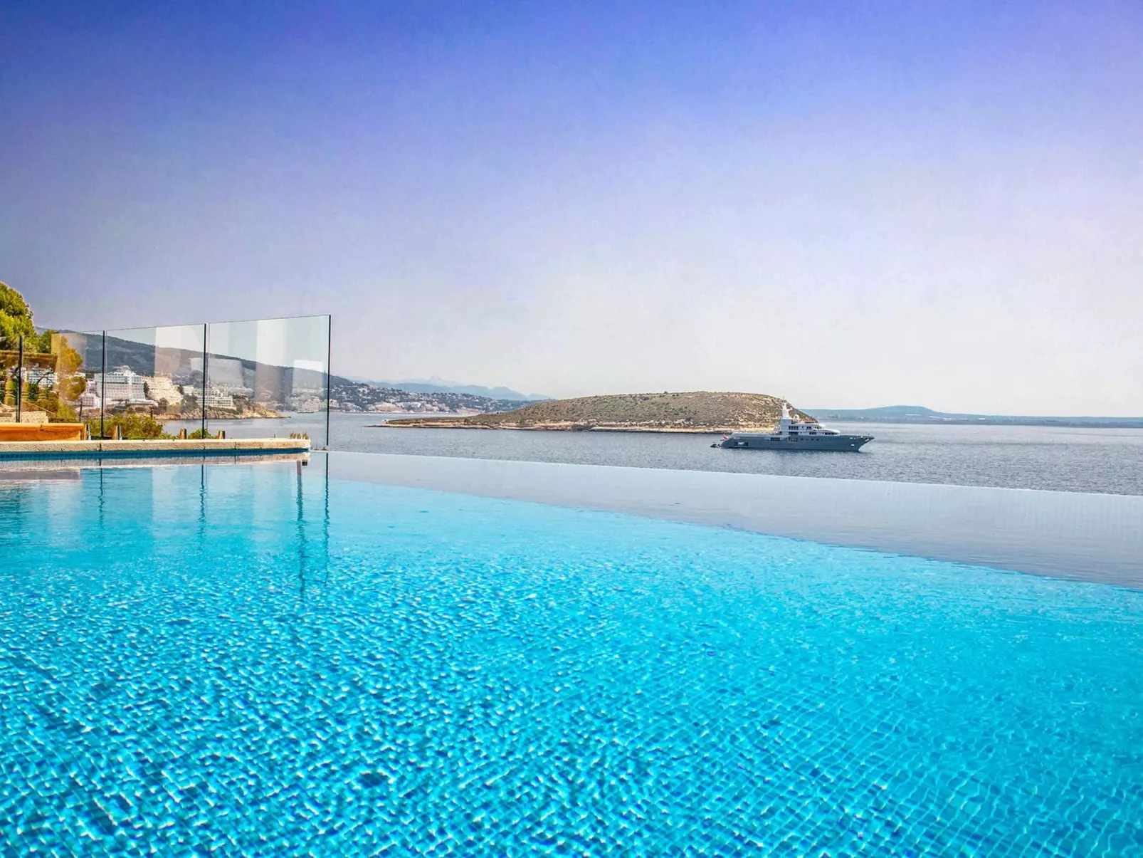 Spektakuläre Villa am Meer-Dedans