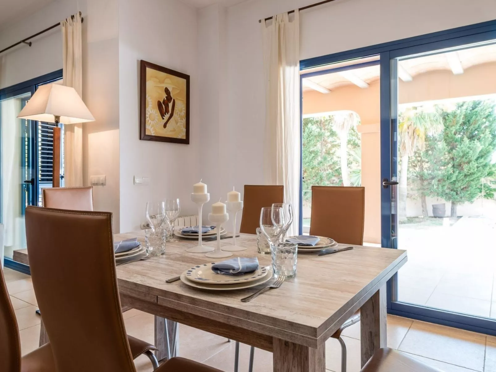 Villa in der Nähe des Zentrums und des Meeres-Drinnen