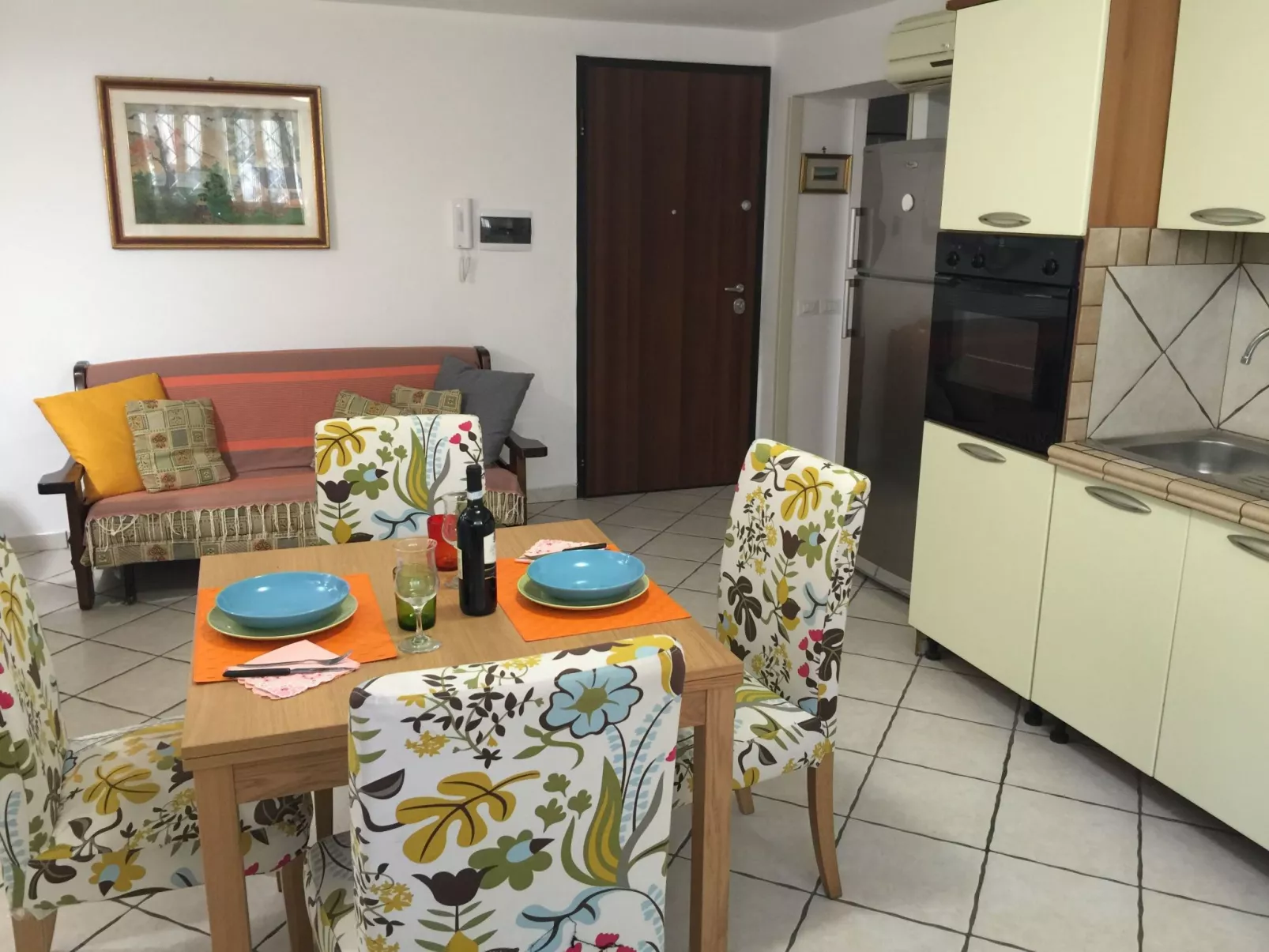 Große Ferienwohnung in Piombino-Drinnen